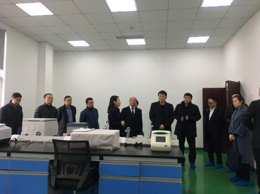 集团党委书记、董事长任丁率队调研 德仁堂控股集团